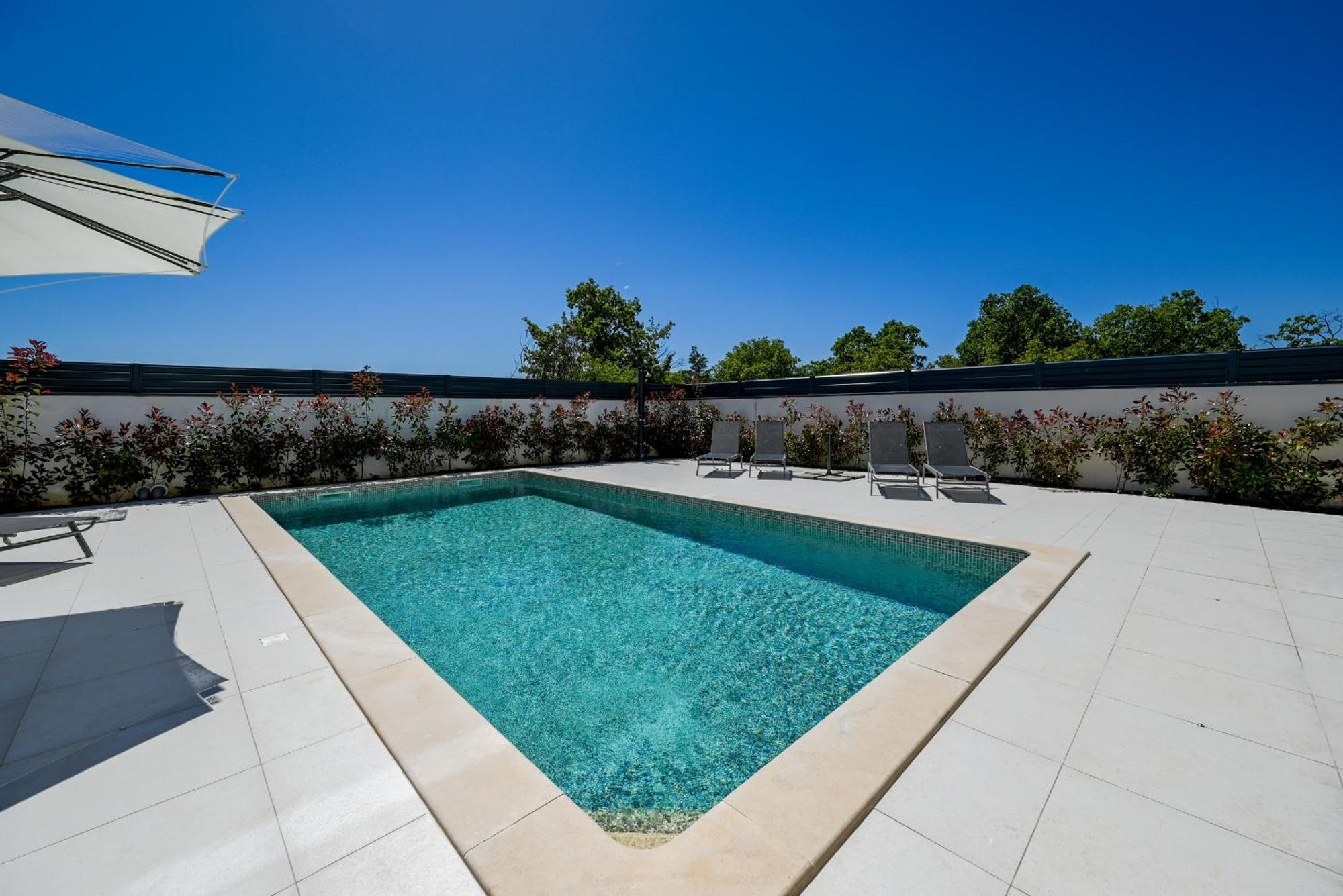 5h Villa